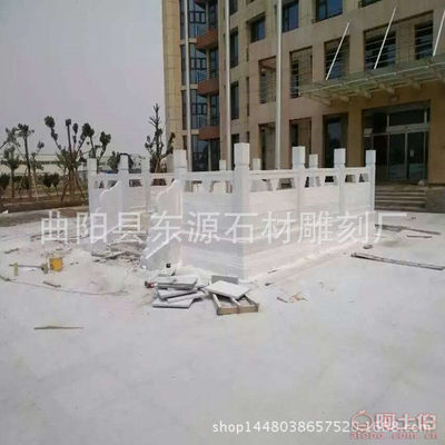东源石材雕刻厂 匠心雕刻，奢雅护栏特价直供
